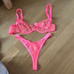 NWOT For Love And Lemons Pink Lace Bra Set